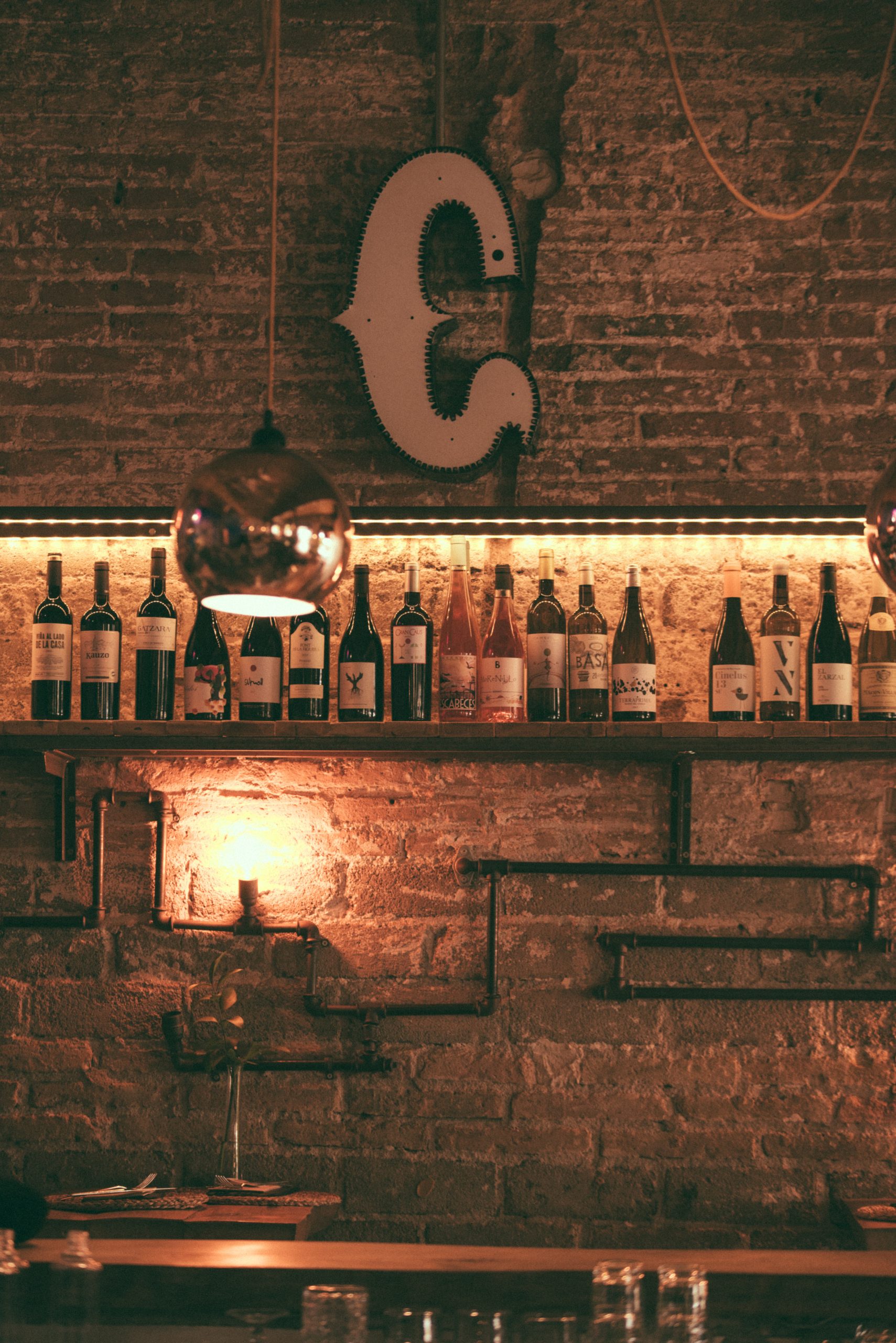 Catacroquet Group Catacroquet es un bistrot que nace como concepto